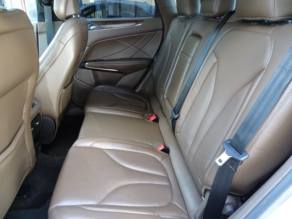 2017 Lincoln MKC Image 12