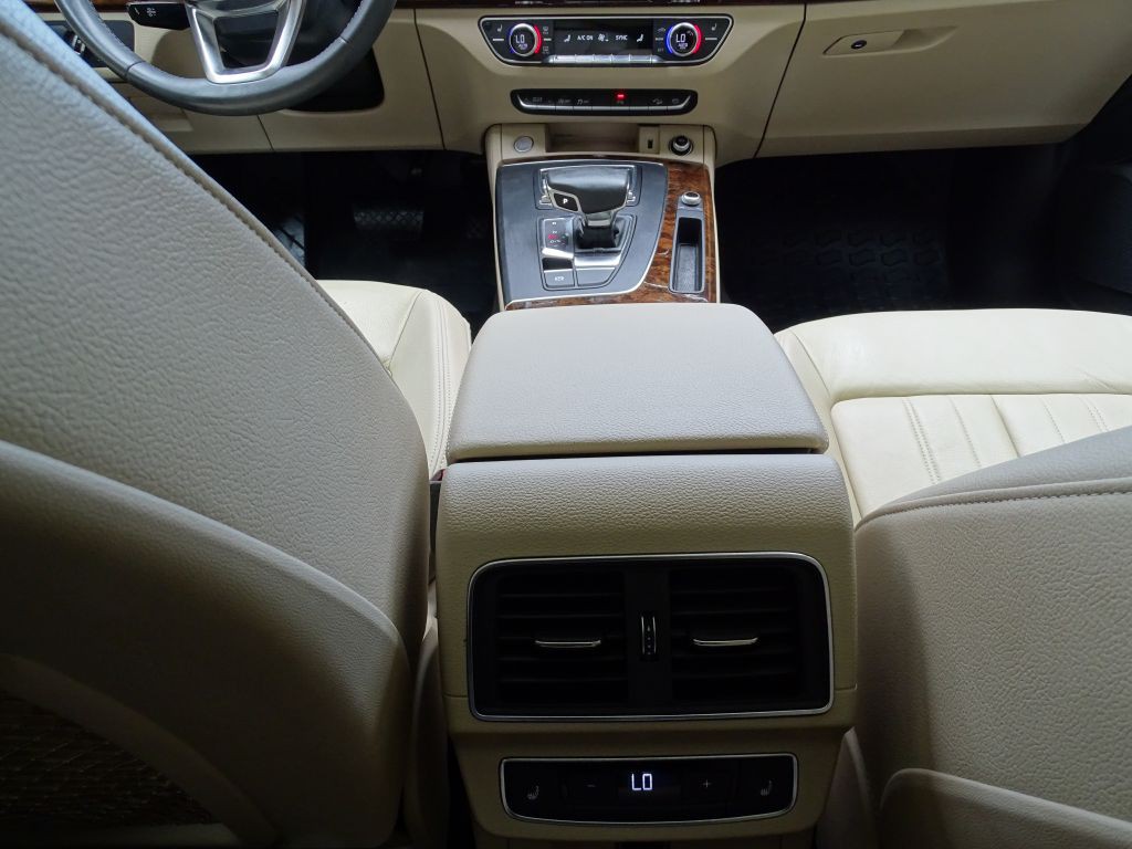 2018 Audi Q5 Image 17