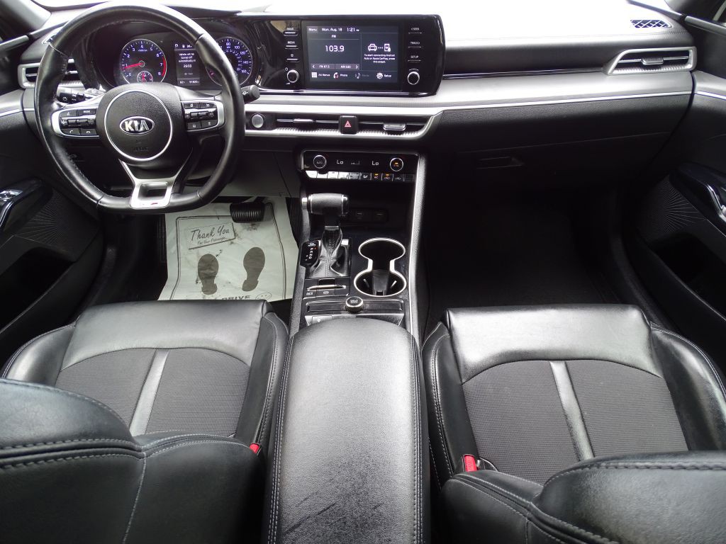 2021 Kia K5 Image 11