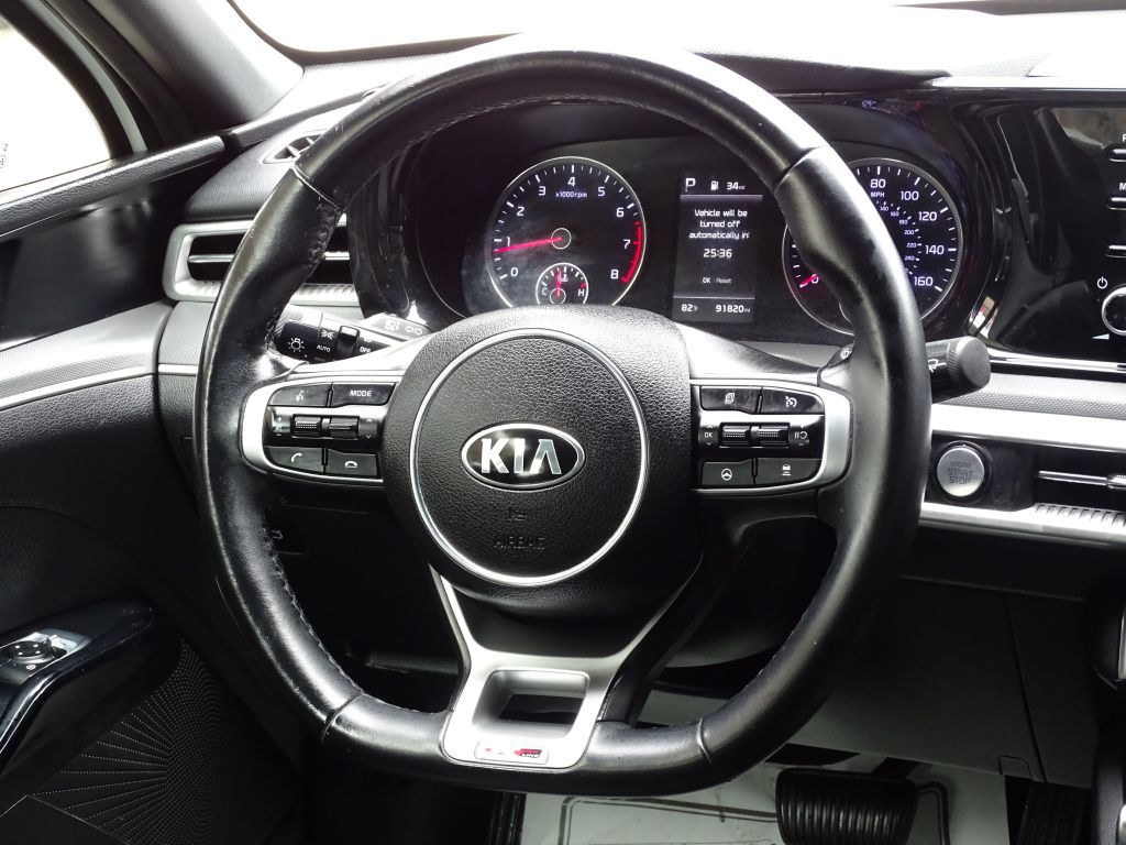2021 Kia K5 Image 15