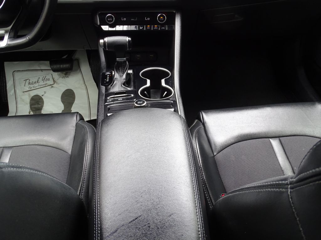 2021 Kia K5 Image 17