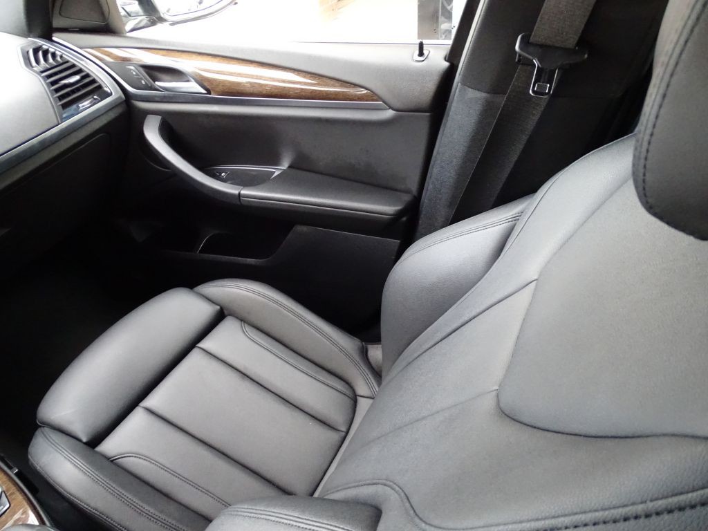 2019 BMW X4 Image 13
