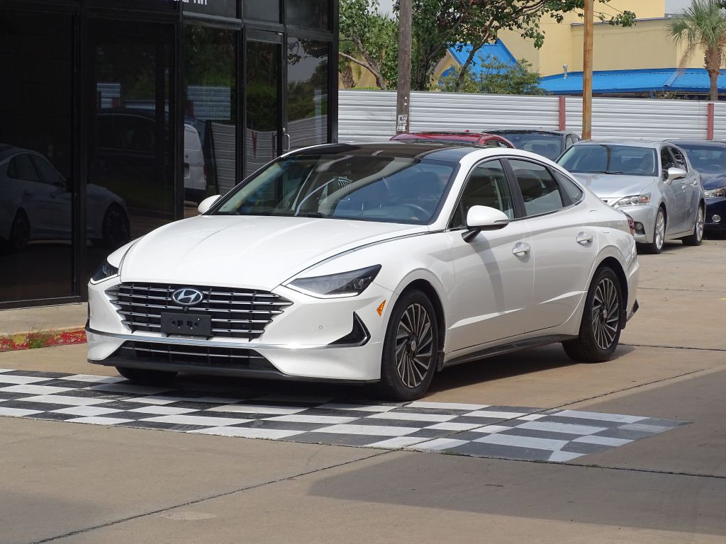 2021 Hyundai Sonata Image 2