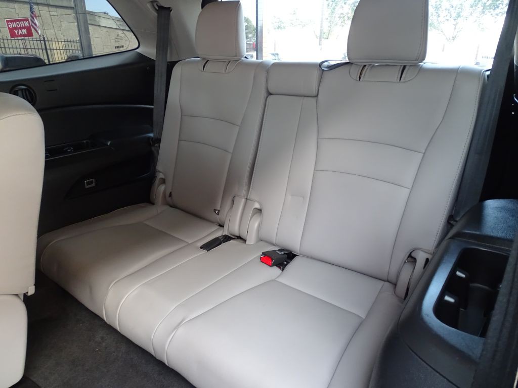 2016 Honda Pilot Image 11