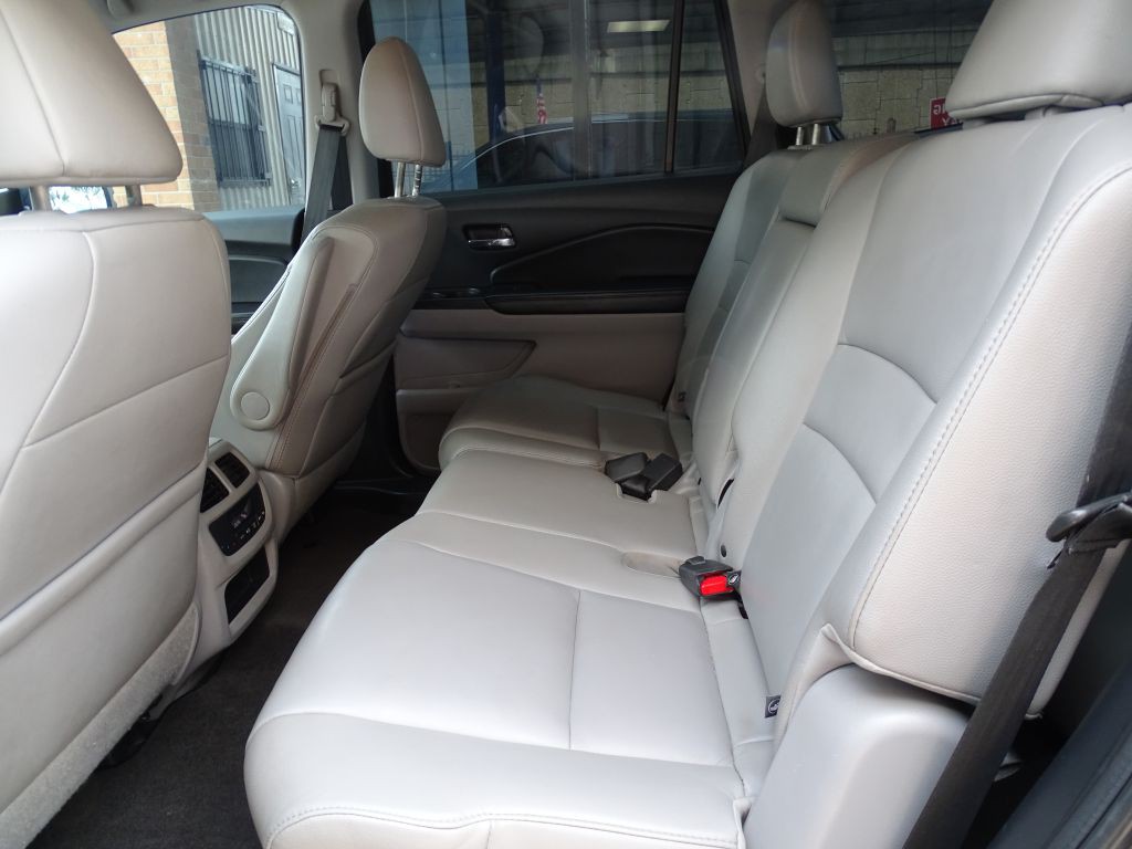 2016 Honda Pilot Image 12