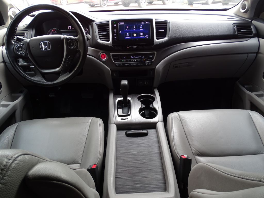 2016 Honda Pilot Image 13