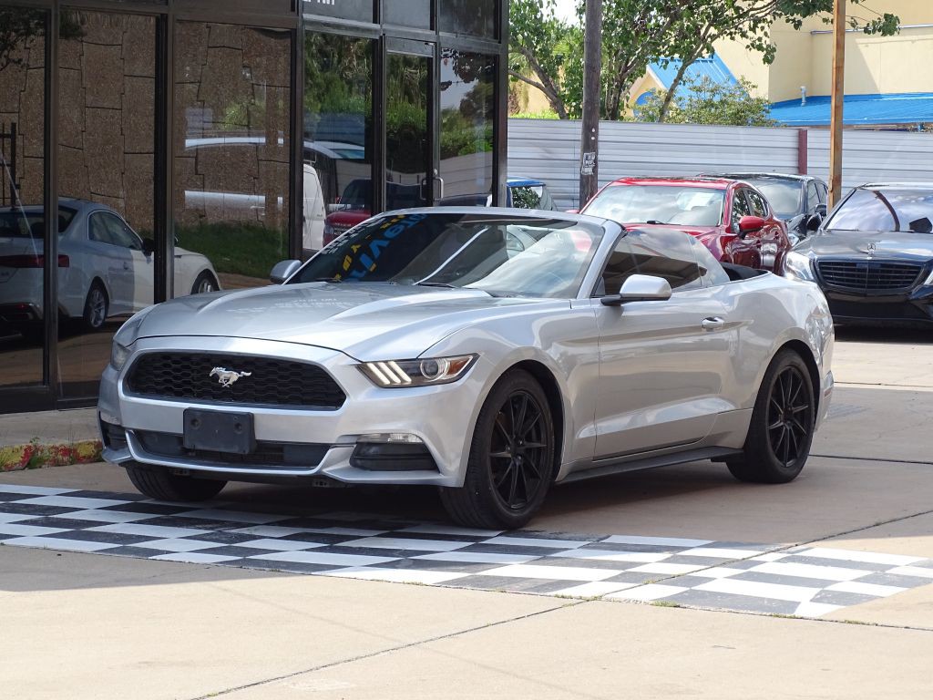 2016 Ford Mustang Image 2