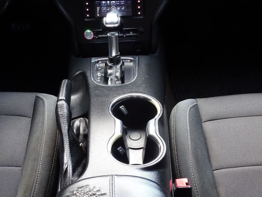 2016 Ford Mustang Image 17
