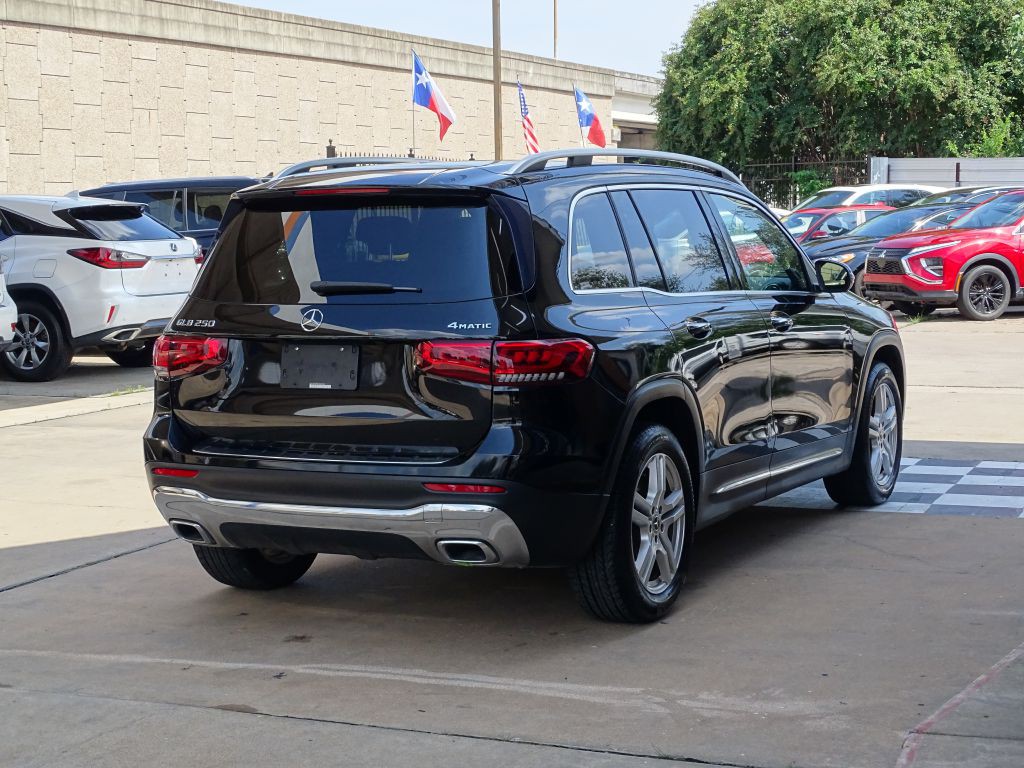 2020 Mercedes-Benz GLB Image 8