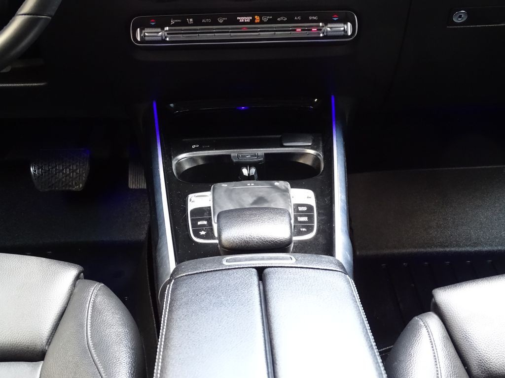2020 Mercedes-Benz GLB Image 18