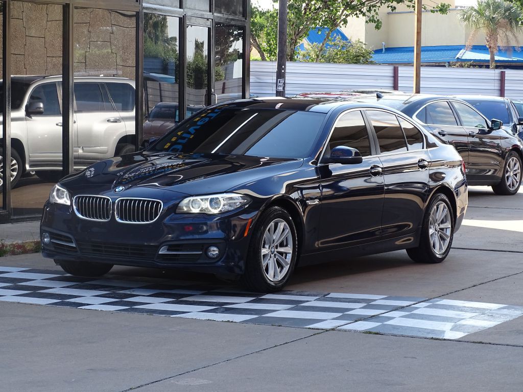 2015 BMW 5 Series Image 2