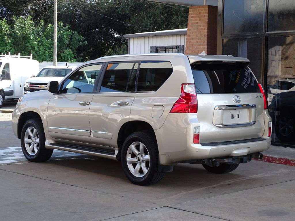 2012 Lexus GX Image 4