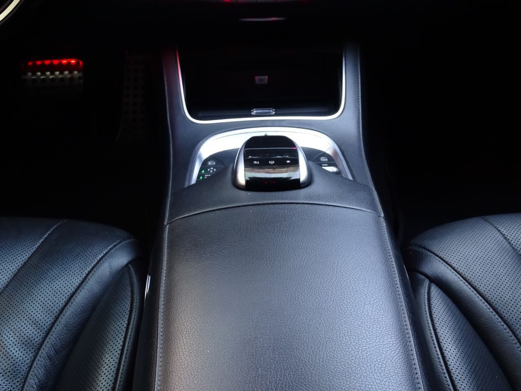2015 Mercedes-Benz S-Class Image 17