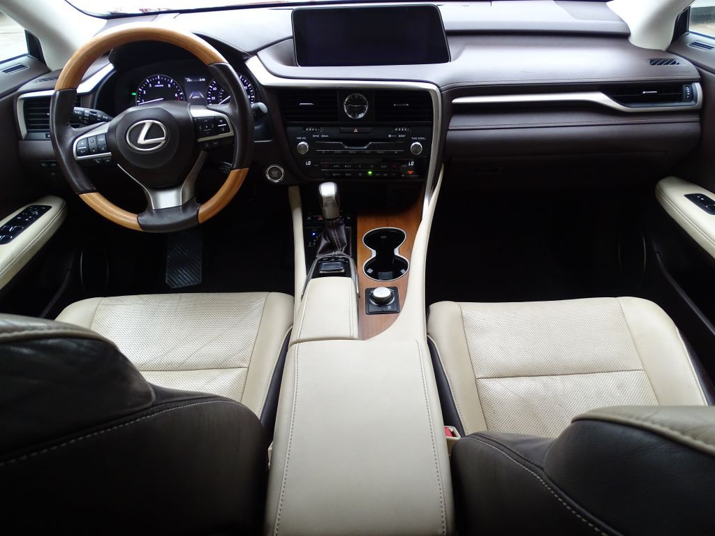 2016 Lexus RX Image 13