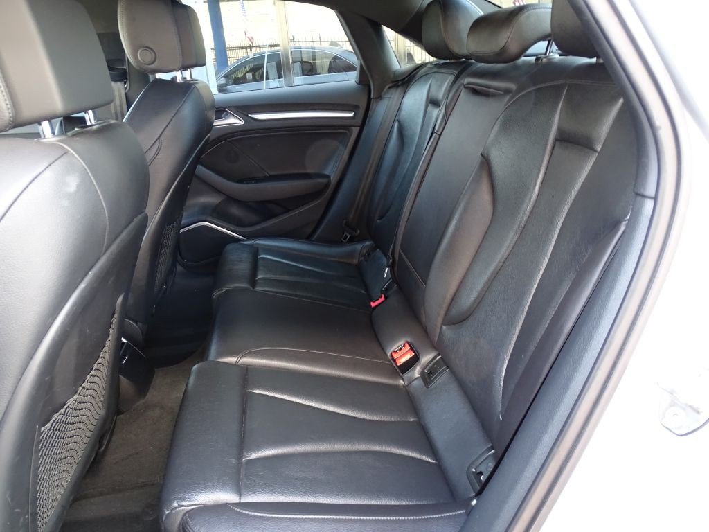 2018 Audi A3 Image 11