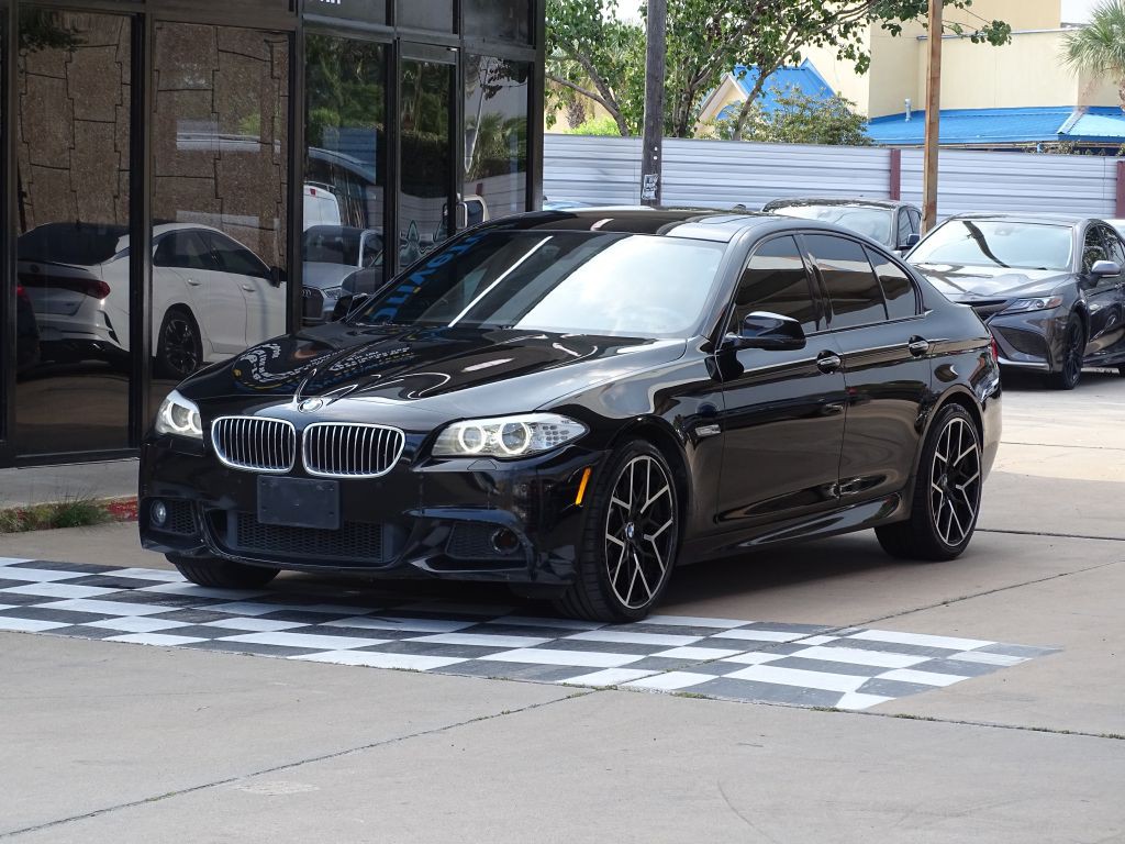 2013 BMW 5 Series Image 2