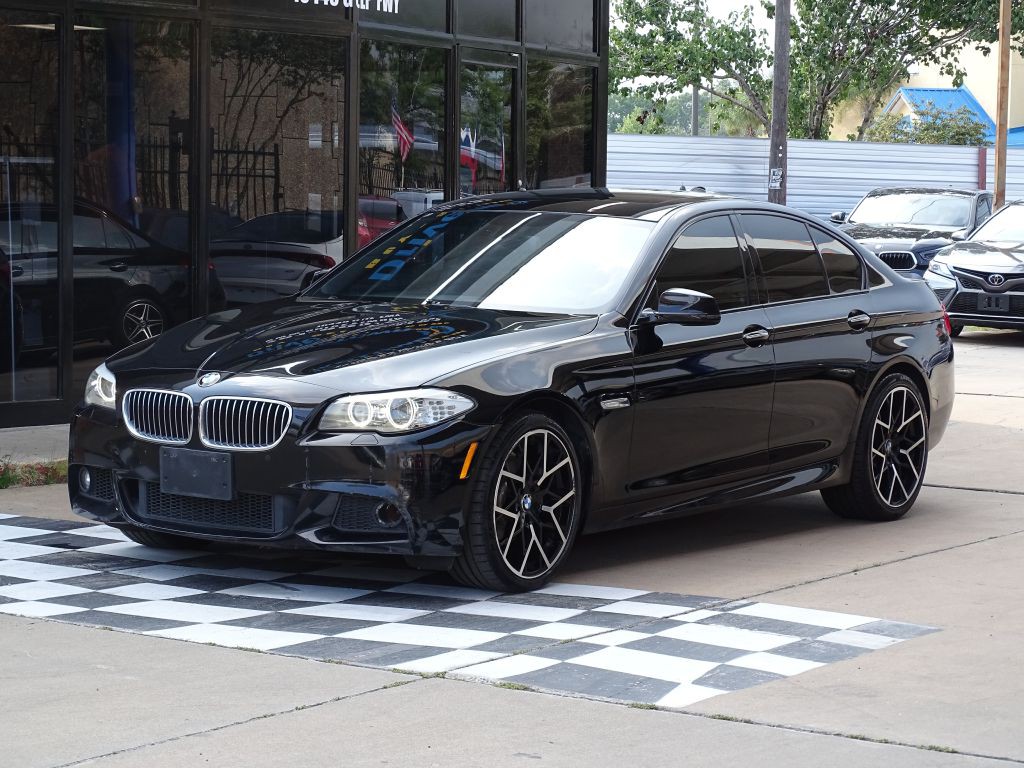 2013 BMW 5 Series Image 3