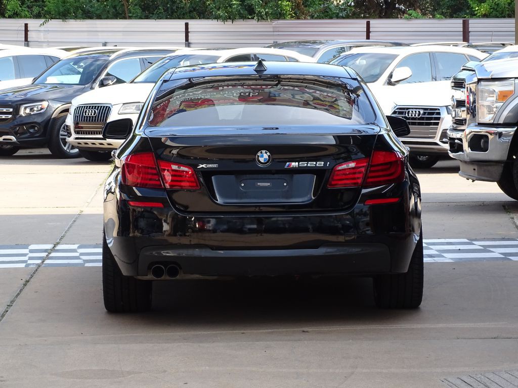 2013 BMW 5 Series Image 6