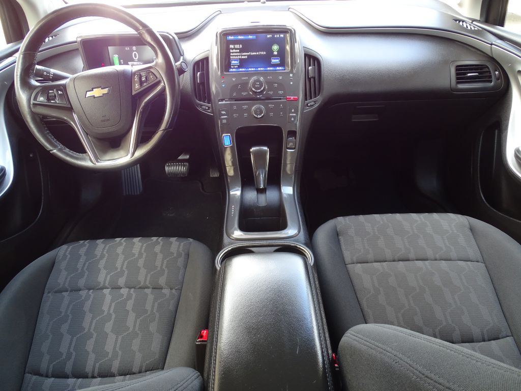 2014 Chevrolet Volt Image 11