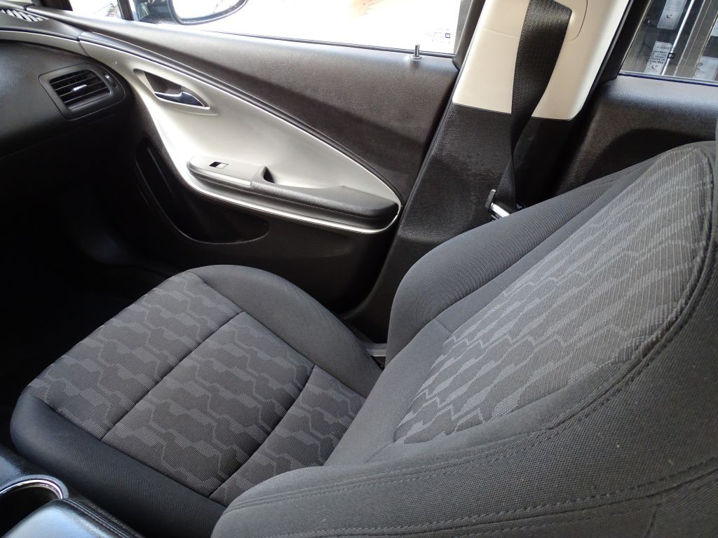2014 Chevrolet Volt Image 14