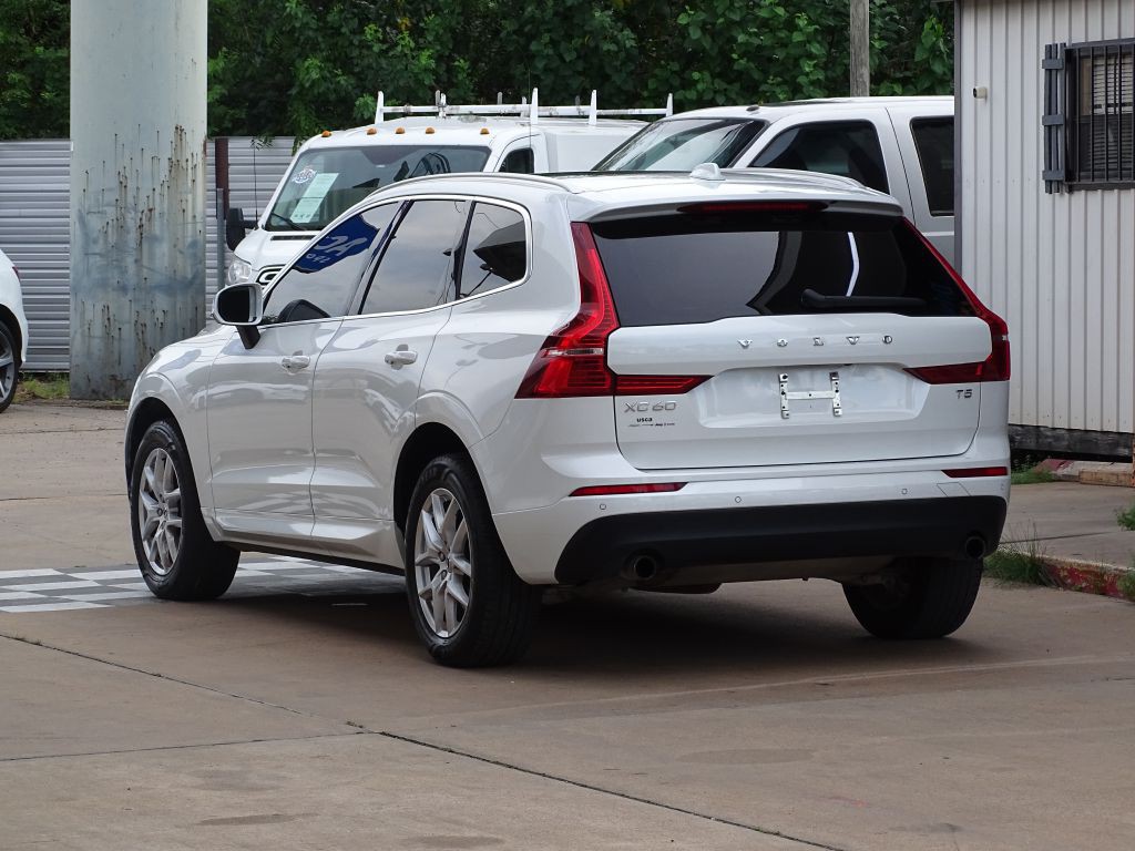 2021 Volvo XC60 Image 5