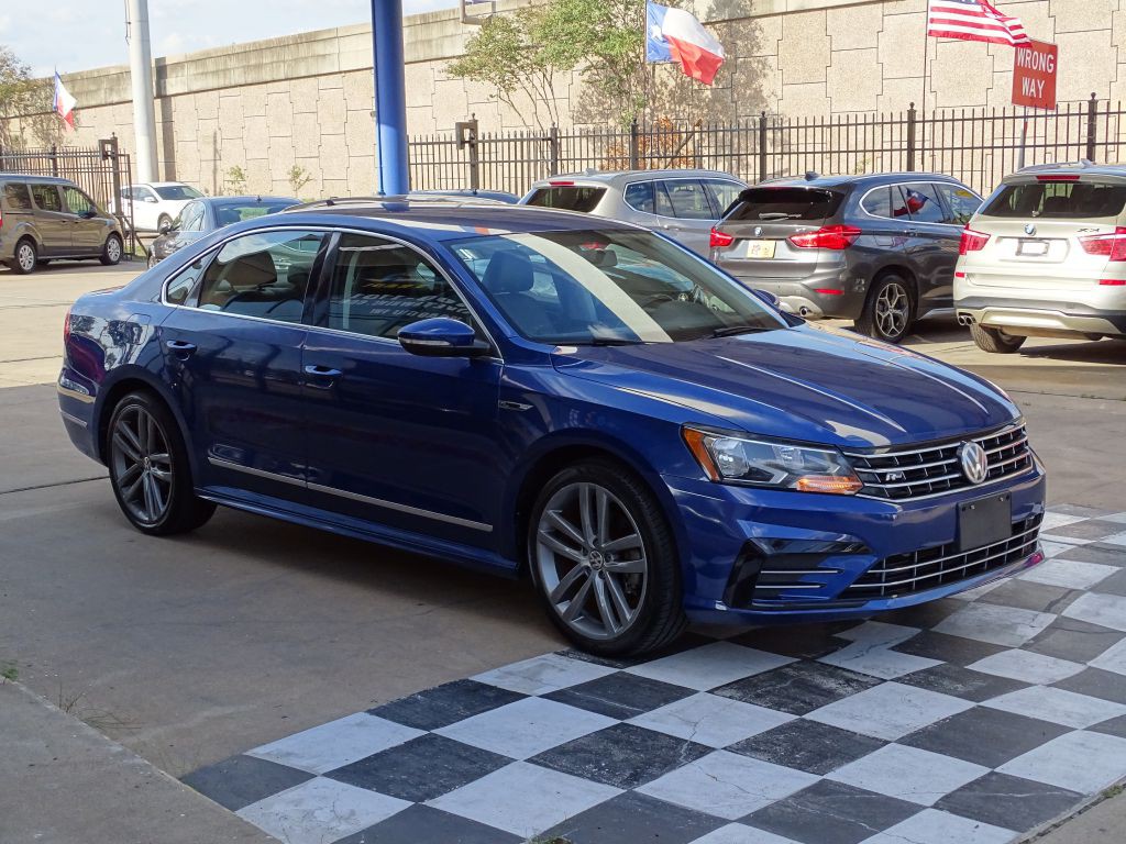 2017 Volkswagen Passat Image 9