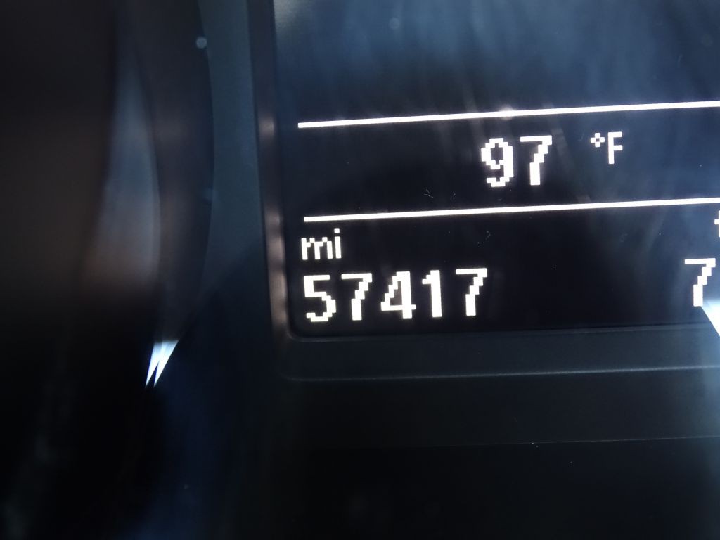 2017 Volkswagen Passat Image 20