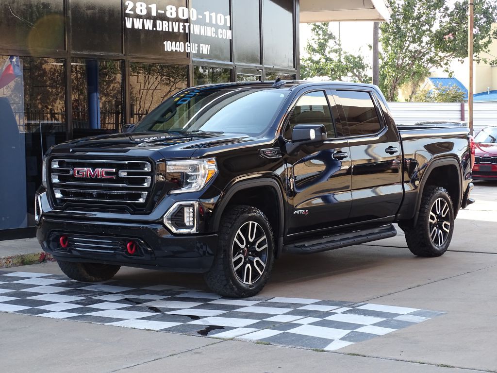 2019 GMC Sierra Image 2