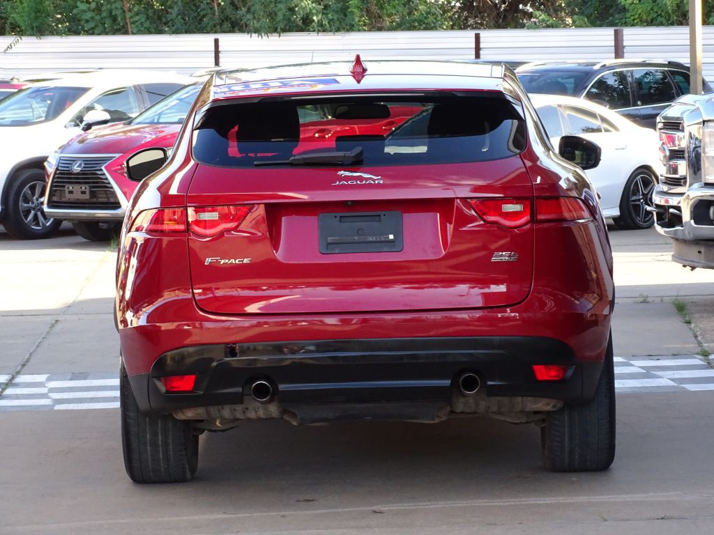 2018 Jaguar F-PACE Image 5