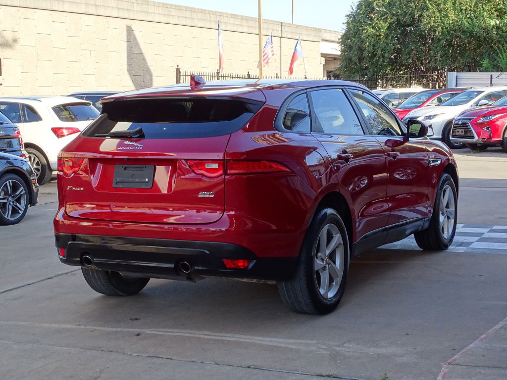 2018 Jaguar F-PACE Image 7