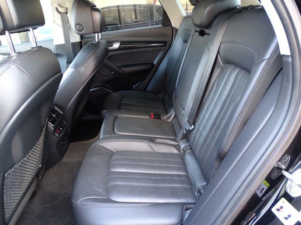 2019 Audi Q5 Image 11