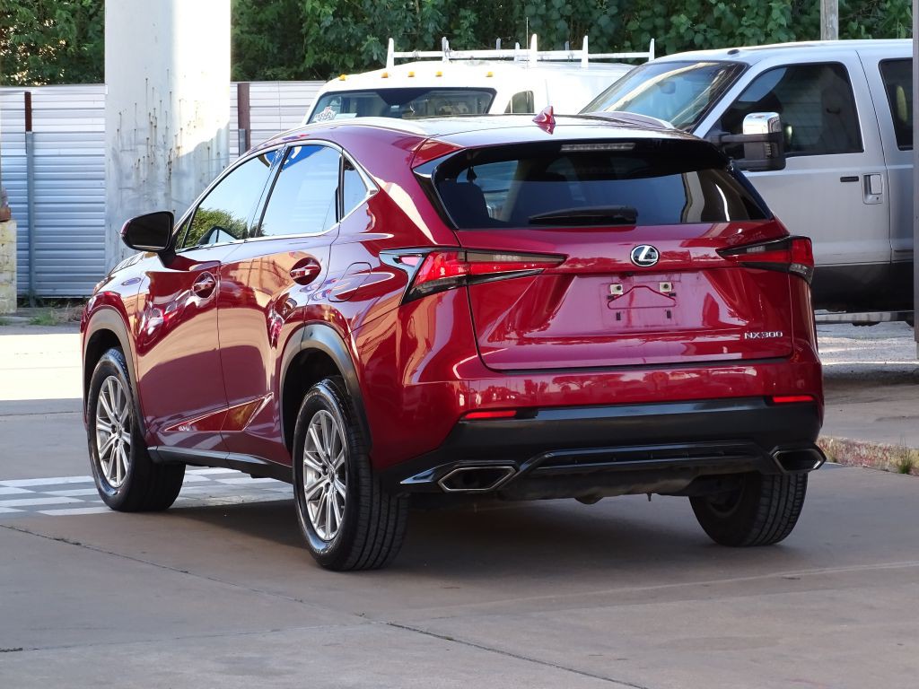 2021 Lexus NX Image 4