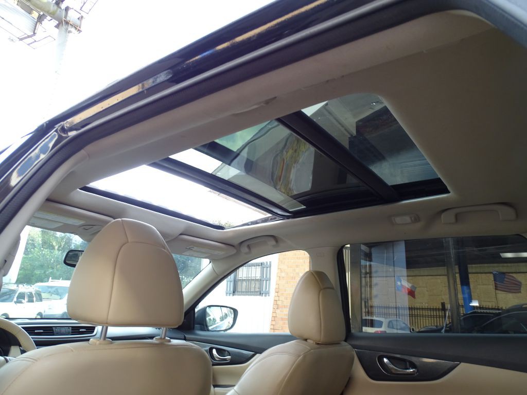 2014 Nissan Rogue Image 15