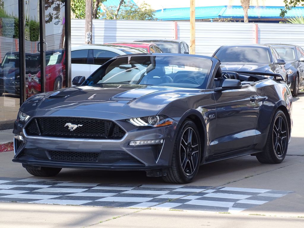2021 Ford Mustang Image 2
