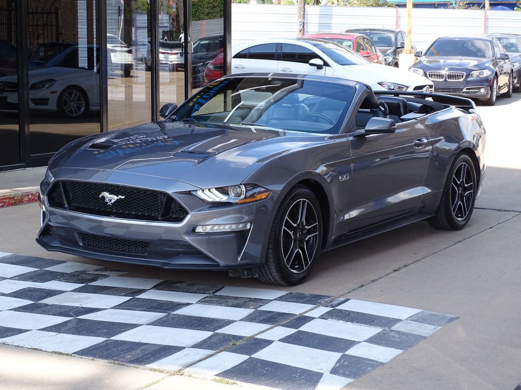 2021 Ford Mustang Image 3