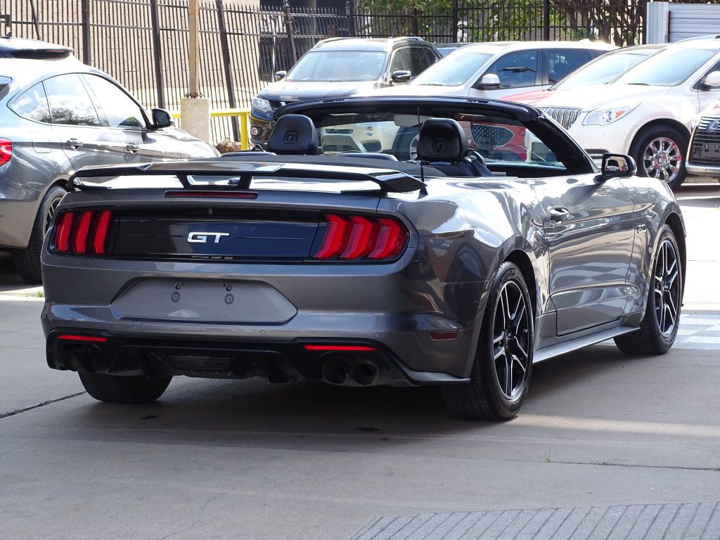 2021 Ford Mustang Image 7