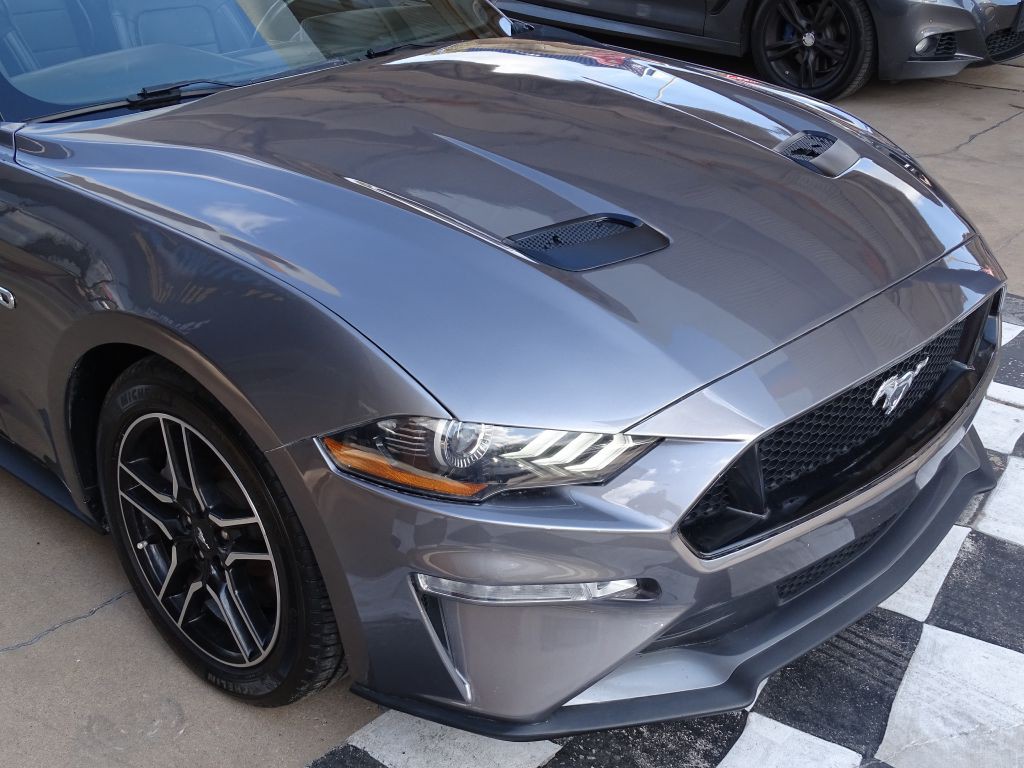 2021 Ford Mustang Image 13