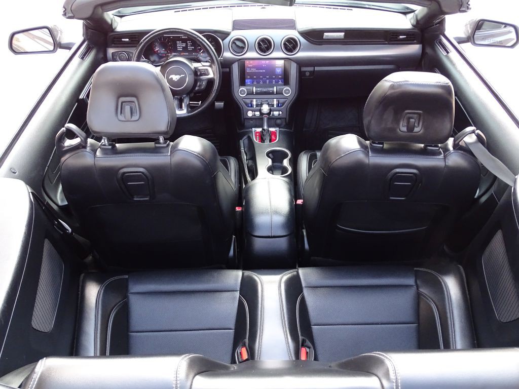 2021 Ford Mustang Image 15