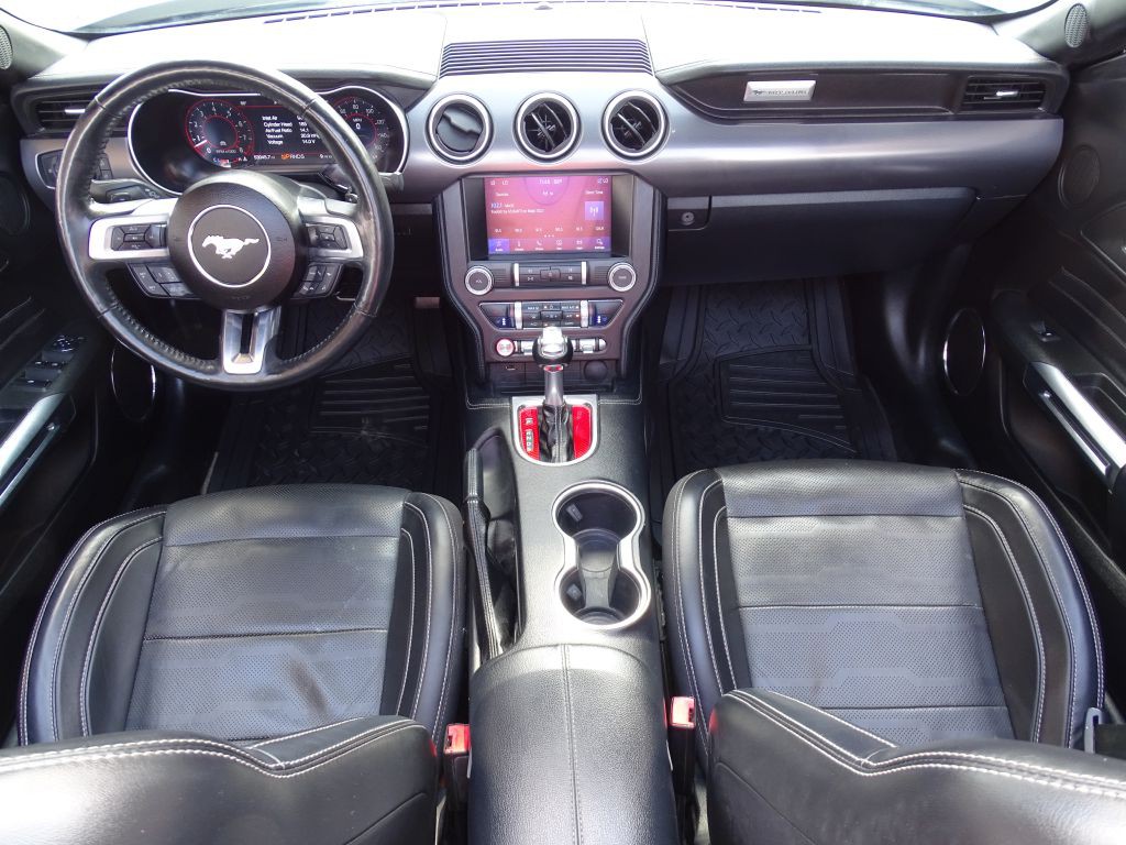 2021 Ford Mustang Image 17