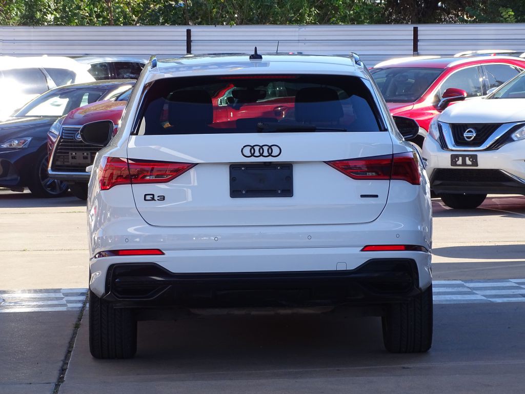 2020 Audi Q3 Image 7
