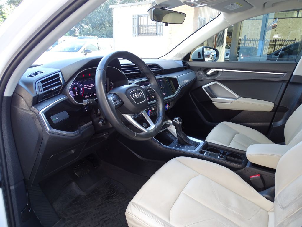 2020 Audi Q3 Image 19