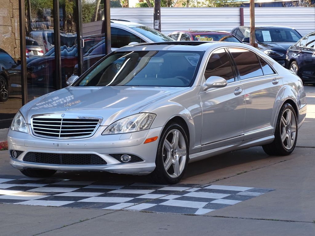 2007 Mercedes-Benz S-Class Image 2