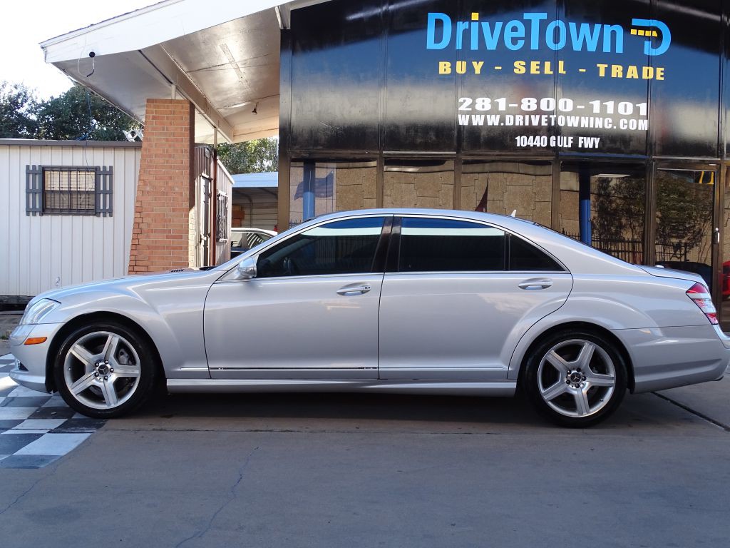 2007 Mercedes-Benz S-Class Image 3