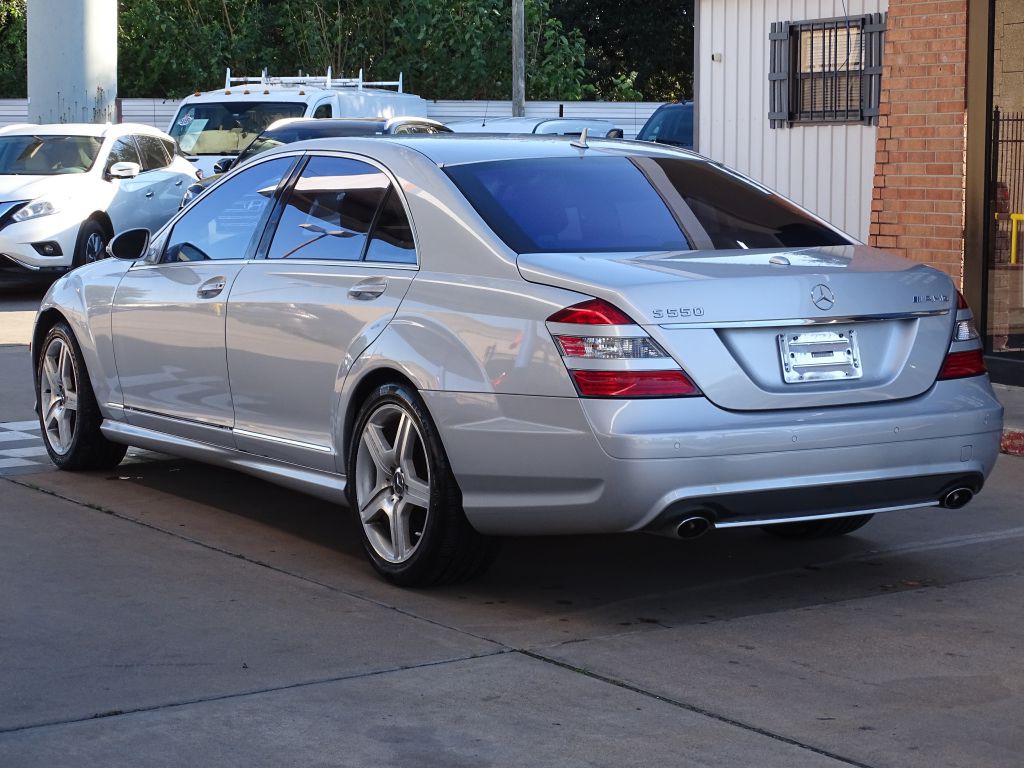 2007 Mercedes-Benz S-Class Image 4