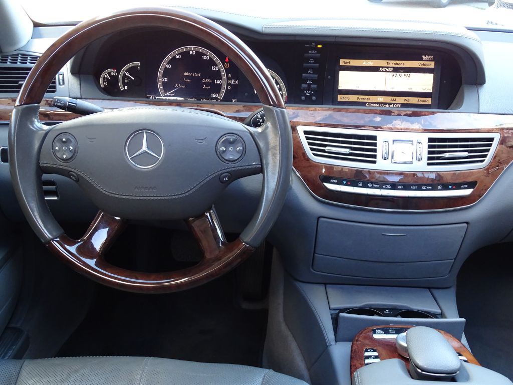 2007 Mercedes-Benz S-Class Image 15