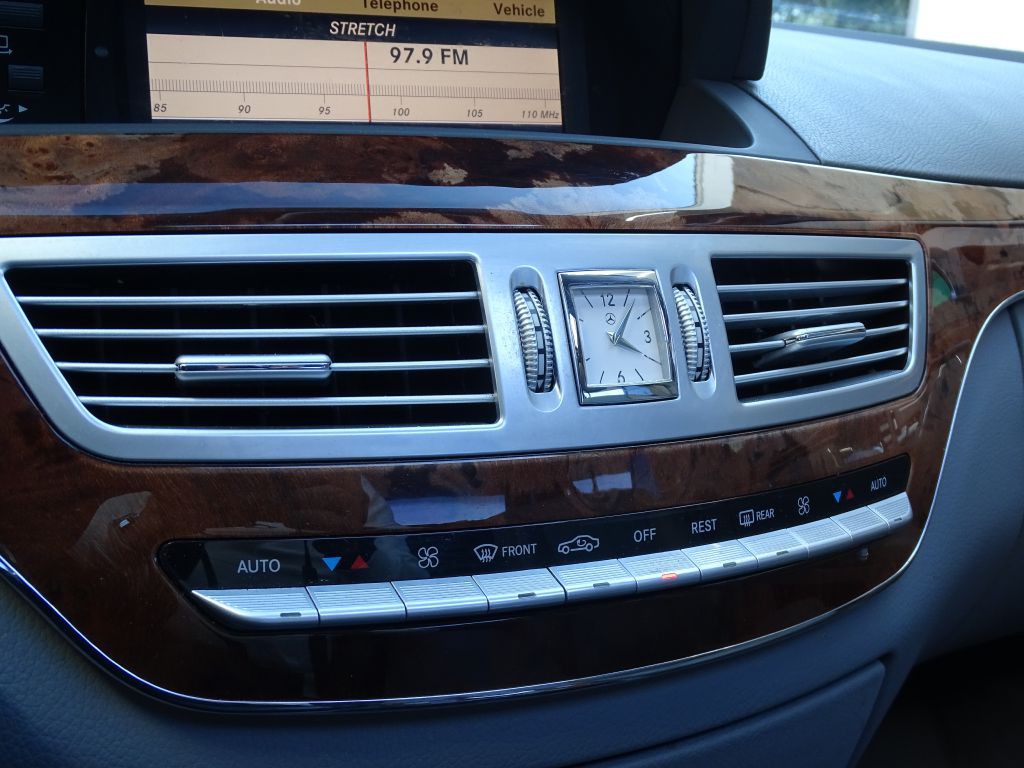 2007 Mercedes-Benz S-Class Image 22