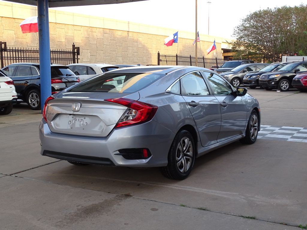 2017 Honda Civic Image 6