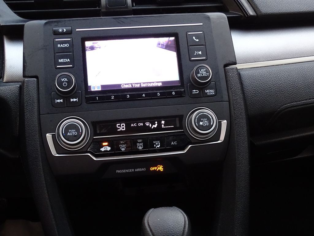 2017 Honda Civic Image 12