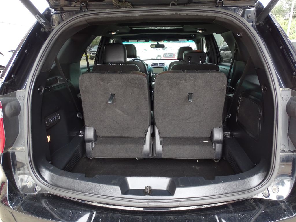 2016 Ford Explorer Image 14