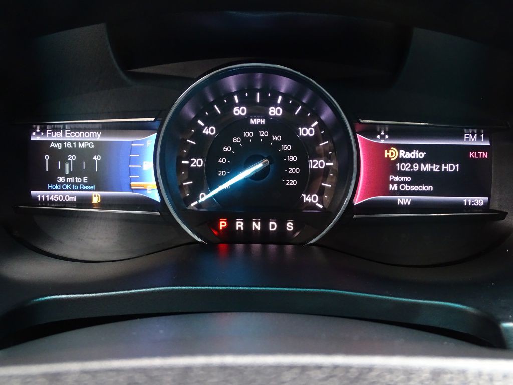 2016 Ford Explorer Image 16